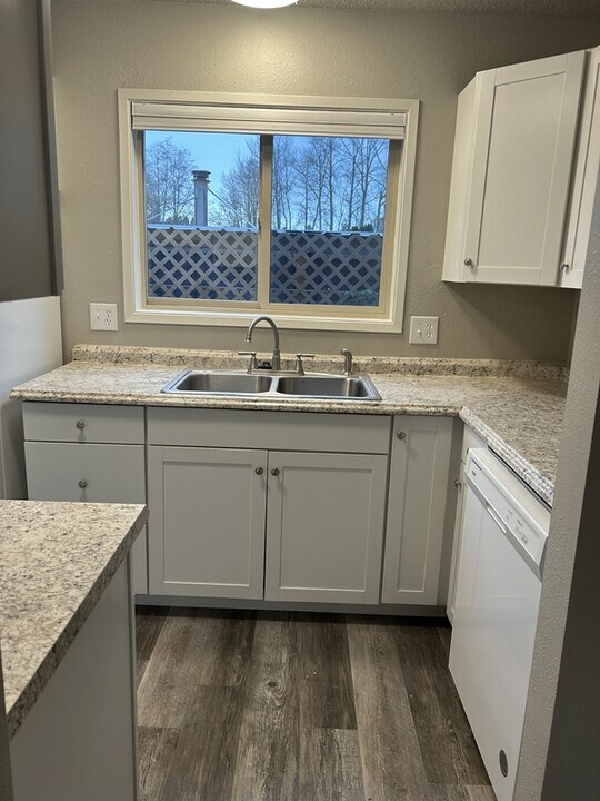 3437 Redwood Ave in Bellingham, WA - Building Photo