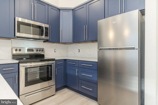 4550 Mitchell St in Philadelphia, PA - Building Photo - Building Photo