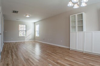 3890 Sanwood Ln in Kernersville, NC - Building Photo - Building Photo