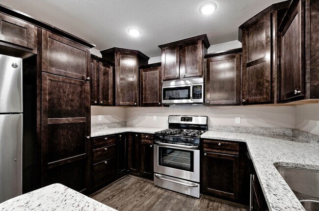 3405 SW Elm Manor Ave in Bentonville, AR - Building Photo - Building Photo