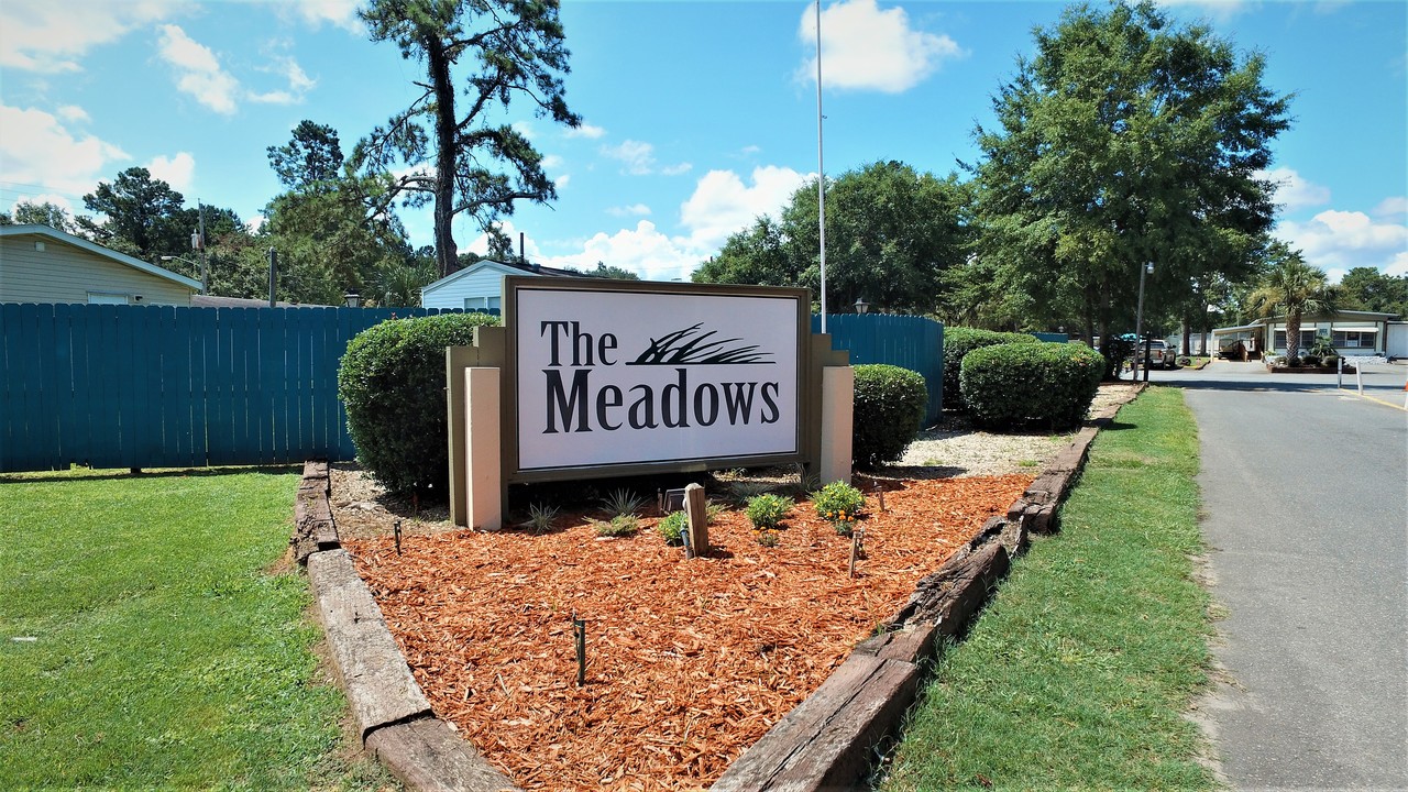 Meadows Mobile Home Park in Tallahassee, FL - Building Photo