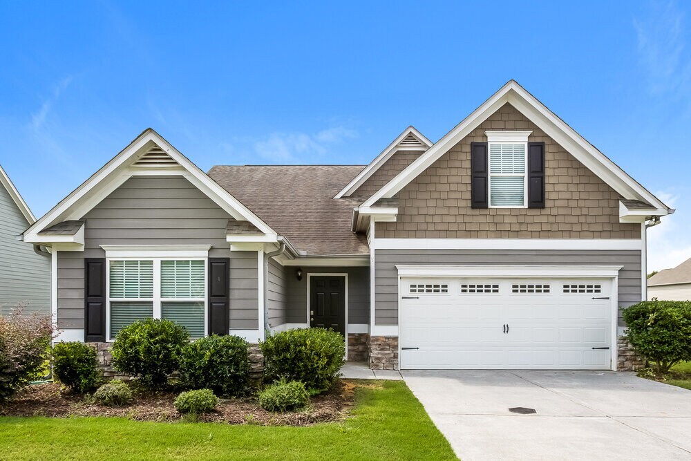 42 Mercer Ln in Cartersville, GA - Building Photo