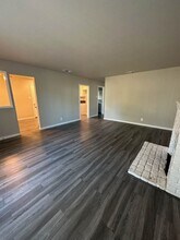 1640 68th Ave in Sacramento, CA - Building Photo - Building Photo