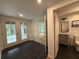 107 Parker St, Unit 1 in Acton, MA - Building Photo