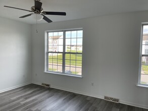1220 Knob Run in York, PA - Building Photo - Building Photo