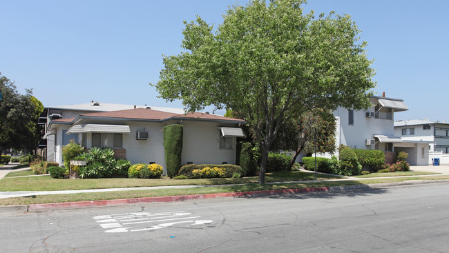 520 S Santa Anita Ave in Arcadia, CA - Building Photo - Building Photo