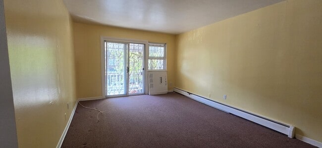 41-85 Denman St, Unit 2