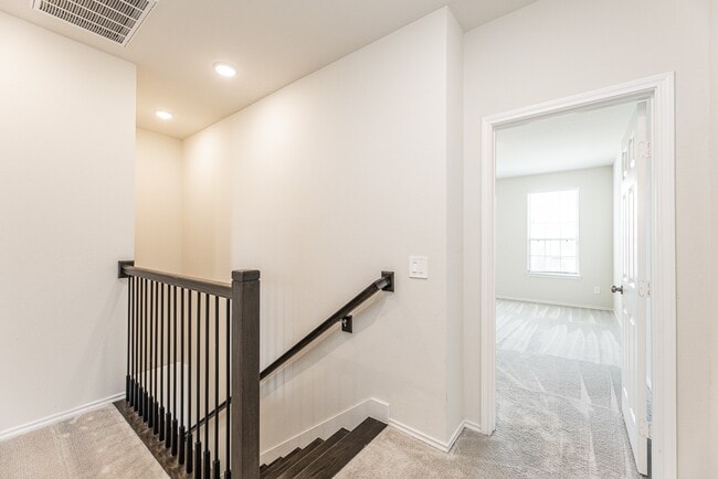 3418 Avondale Vw Dr in Houston, TX - Building Photo - Building Photo