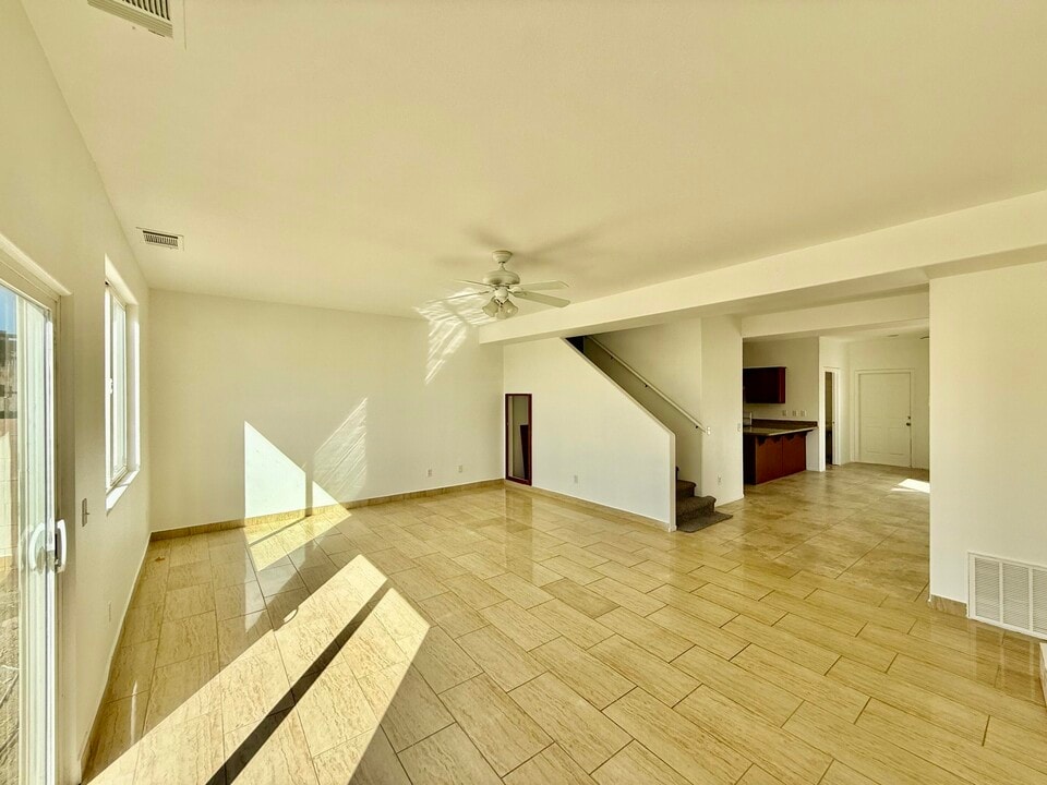 13827 Luis Dr in Desert Hot Springs, CA - Foto de edificio
