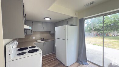 6512 W 4100 S in West Valley City, UT - Building Photo - Building Photo