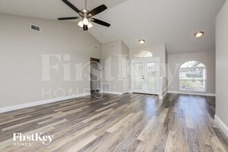 14123 Winterdale Dr in Grand Island, FL - Building Photo - Building Photo