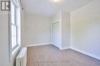280 Bells Ln in Innisfil, ON - Building Photo - Building Photo