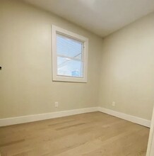 100 Pennington St, Unit 1 in Newark, NJ - Building Photo - Building Photo