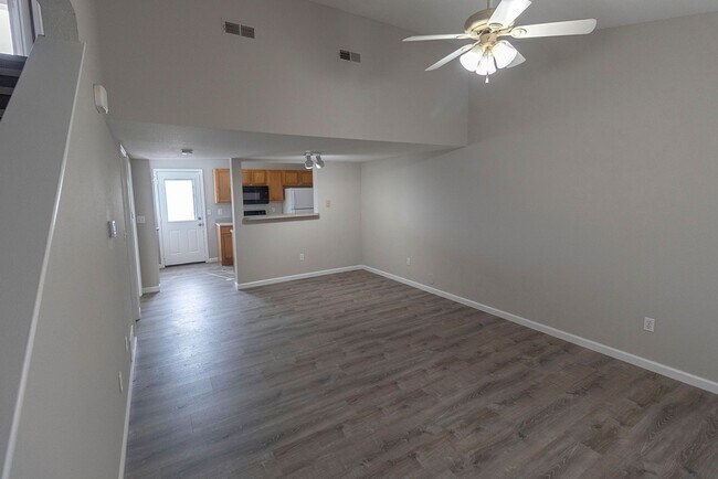 5305-5307-5307 Currituck Ln in Columbia, MO - Building Photo - Building Photo