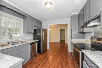 1805 Woodvalley Ct in Columbia, SC - Building Photo - Building Photo