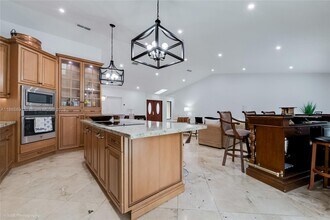 12715 SW 96th Terrace in Miami, FL - Building Photo - Building Photo