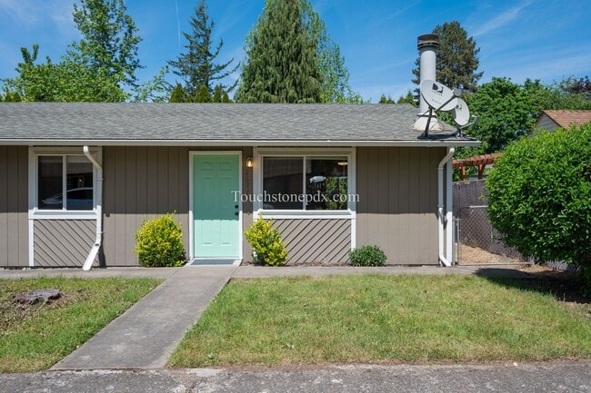 property at 2627 SE 170th Ave