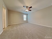 207 Darling Ln in Pendergrass, GA - Foto de edificio - Building Photo