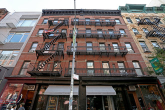 236 Mulberry St in New York, NY - Foto de edificio - Building Photo