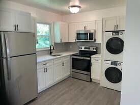 Spring Terrace Apartments in Freehold, NJ - Building Photo