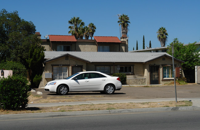 518-520 N 1st St in El Cajon, CA - Building Photo - Building Photo