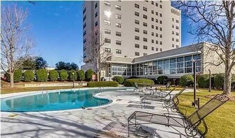 2209 9th St in Tuscaloosa, AL - Building Photo