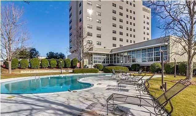 property at 2209 9th St