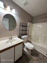204 Live Oak Ct in Jacksonville, NC - Building Photo - Building Photo