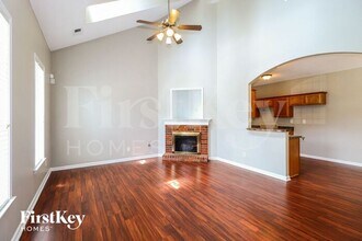 9108 Cinderhill Cove W in Memphis, TN - Building Photo - Building Photo