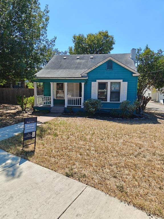 property at 915 W 29th St