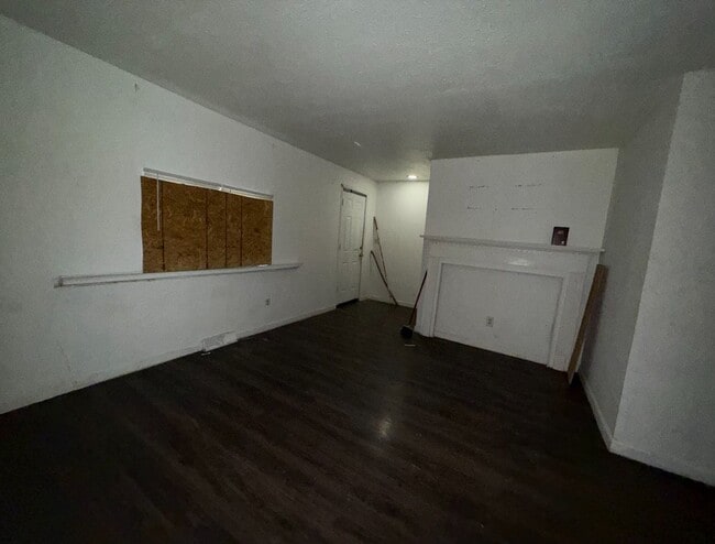 property at 5433 Beacon Ave