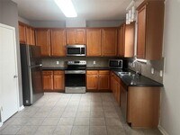 8102 Barnes Ridge Ln photo'