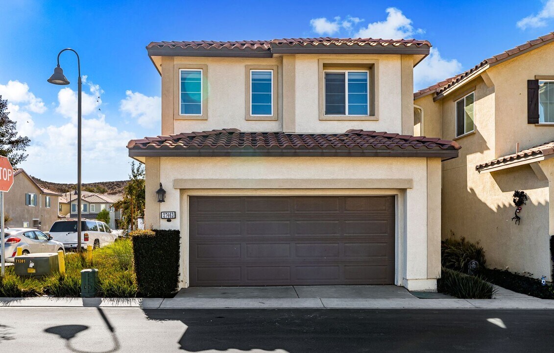 27463 Caprock Way in Moreno Valley, CA - Building Photo