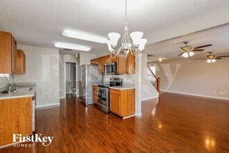 919 Littleton Dr in Concord, NC - Foto de edificio - Building Photo