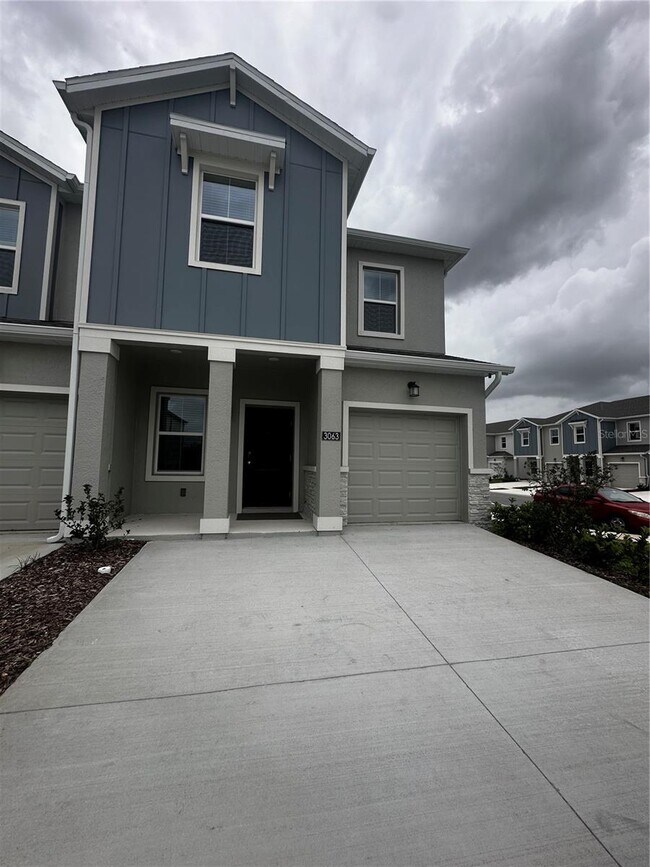 property at 3063 Chantilly Dr