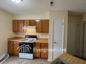 106 Ayana Ct in Raeford, NC - Building Photo - Building Photo