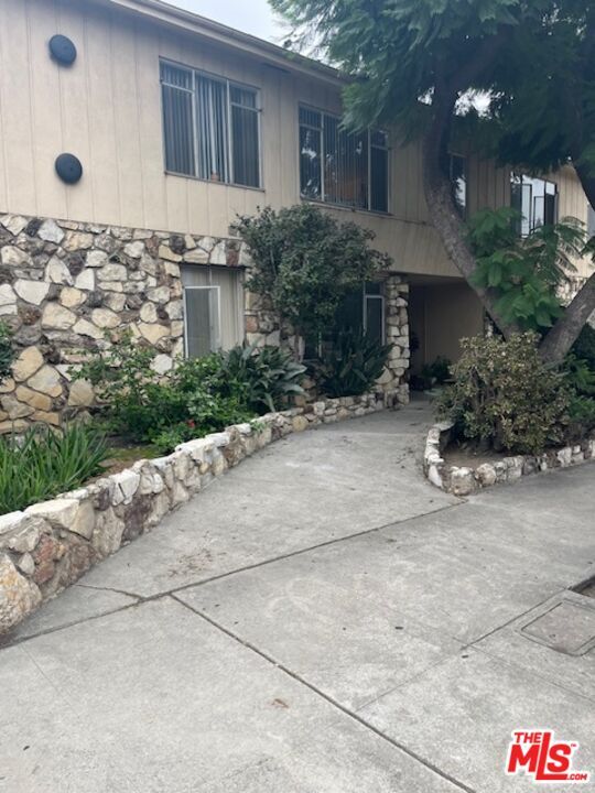 1734 Taft Ave in Los Angeles, CA - Building Photo - Building Photo