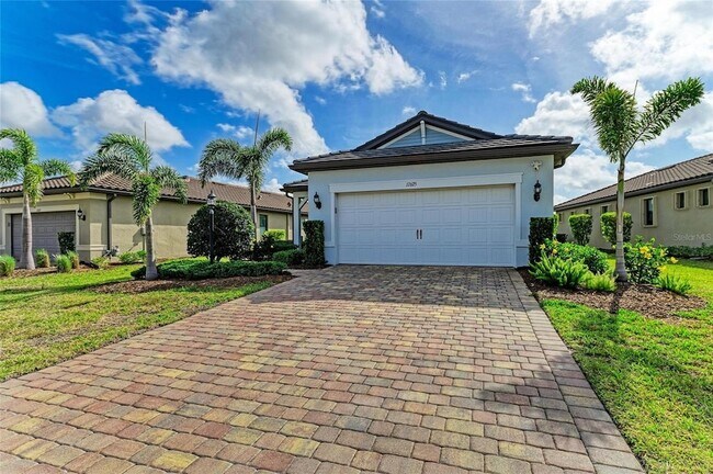 17625 Northwood Pl in Lakewood Ranch, FL - Building Photo - Building Photo