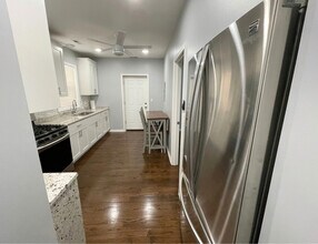 1836 S May St in Chicago, IL - Building Photo - Building Photo