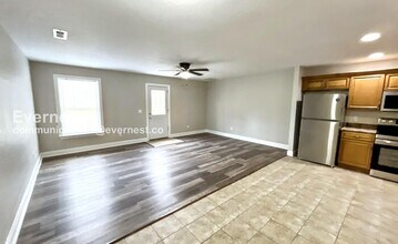 162 Brown Estates Dr in La Fayette, GA - Building Photo - Building Photo