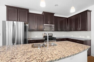 7208 Bertram Ct in Austin, TX - Building Photo - Building Photo