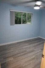 1710 NW 55th St in Gainesville, FL - Building Photo - Building Photo