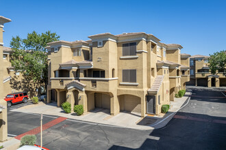 La Terraza at the Biltmore in Phoenix, AZ - Building Photo - Primary Photo