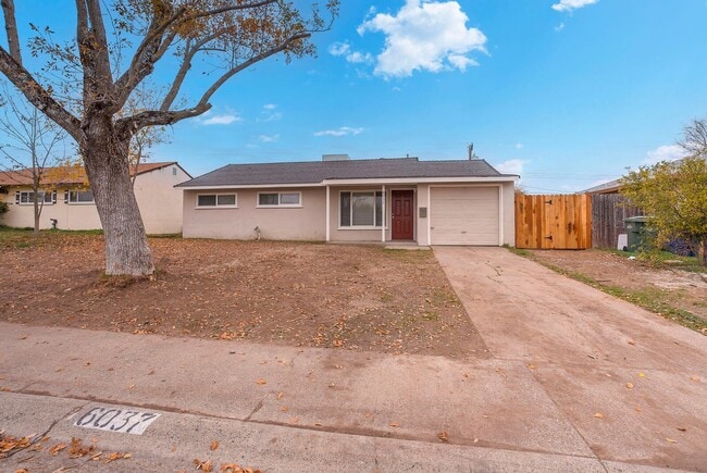 6037 N Haven Dr
