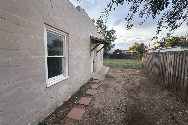 property at 411 N Adams St