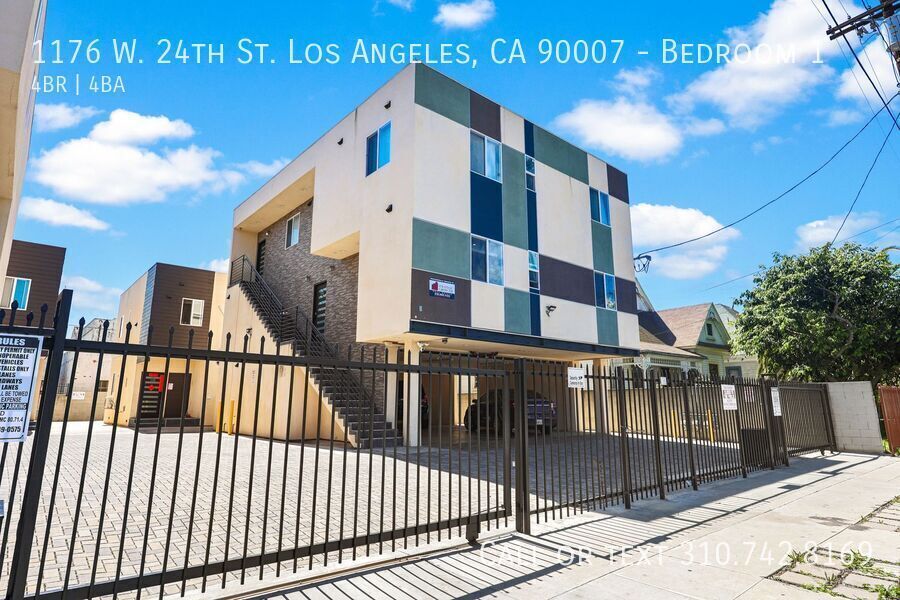 1176 W 24th St in Los Angeles, CA - Building Photo