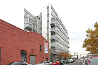 One Vernon Jackson in Long Island City, NY - Building Photo - Building Photo