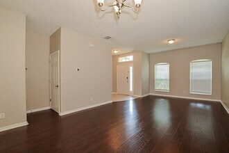 14742 Stonebriar Way in Orlando, FL - Building Photo - Building Photo