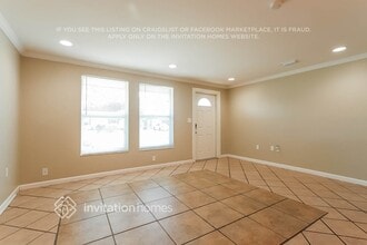 4947 Live Oak Dr in Sarasota, FL - Foto de edificio - Building Photo