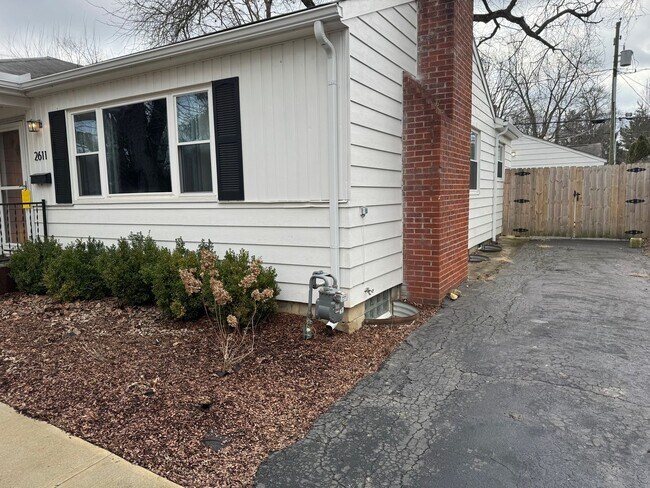 2611 Shrewsbury Rd in Columbus, OH - Building Photo - Building Photo